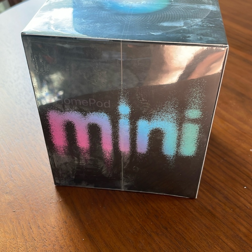 BRAND NEW- HomePod Mini